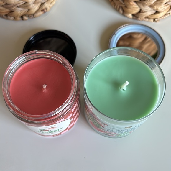Strawberry Daiquiri & Fresh Watermelon Single Wick Bath & Body Works Candle Set - Picture 2 of 4